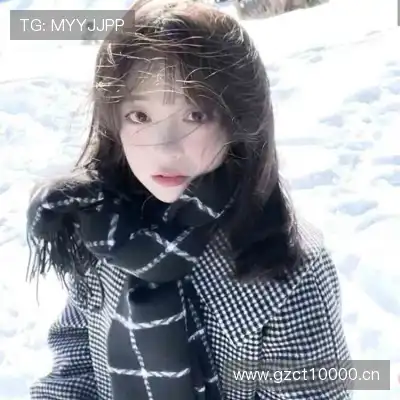滑璇鸣